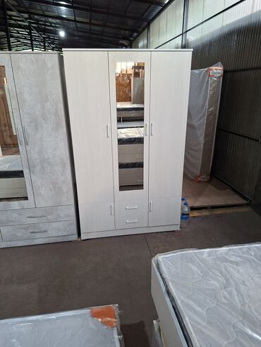 Шкафы для одежды: Шкаф для одежды, Новый, Прямой, ЛДСП — 4