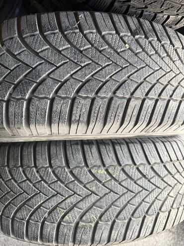 Шины: Шины 235 / 65 / R 18, Зима, Б/у, Комплект, Легковые, Bridgestone