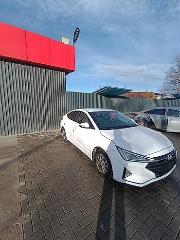 Hyundai: Hyundai Avante: 2019 г., 1.6 л, Автомат, Газ, Седан — 5