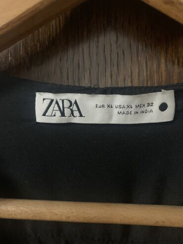 smaragd zelena haljina: XL (EU 42), color - Black, Long sleeves