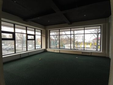Офисы: Продаю Офис 283 м², С ремонтом, Без мебели, Многоэтажное здание, 2 этаж — 7