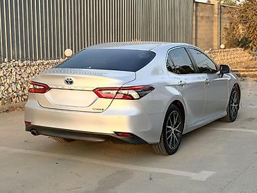 лексус нх 300 гибрид: Toyota Camry: 2022 г., 2.5 л, Вариатор, Гибрид, Седан — 3