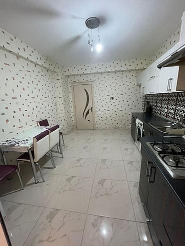 əmlak birjası: İcarəyə verilir 2 otaqlı yeni tikili 100 m², İnşaatçılar m. 650 — 6