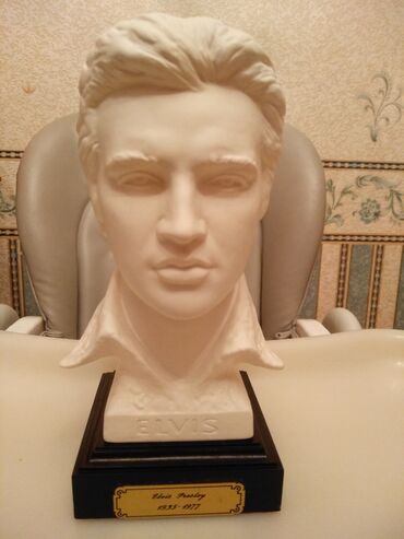 statuetka heykel: Porzellan büst, Elvis Presley,Goebel firmasi,el işi, Almaniya