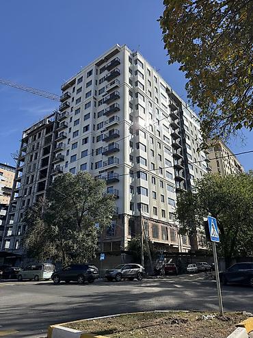 Сдаю Офис целиком: 120 м², Без ремонта, Первая линия
