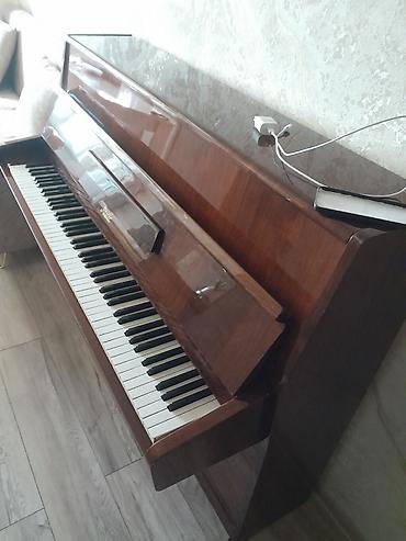 mini piano: Rösler vertikal pianino - Brend/model: Rösler upright - Korpus — 2