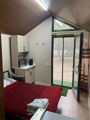 Продажа отелей и хостелов: Срочно продаются 5 домов в стиле Barnhouse (с. Кара-Ой) на территории — 17