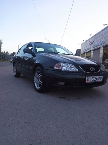 Toyota: Toyota Avensis: 2001 г., 1.8 л, Автомат, Бензин, Хэтчбэк