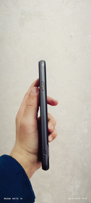 Apple iPhone: IPhone 6, Б/у, 32 ГБ, Серебристый, Защитное стекло — 8