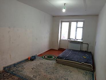 Продажа комнат: Балыкчы шаарында 4 этаждан 3-х комнатный квартира сатылат, ремонту — 6