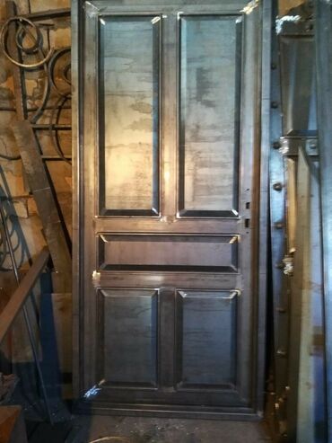 Giriş qapıları: Məhsul: Dəmir giriş qapıları (klassik dizayn) - Material: qalın — 38