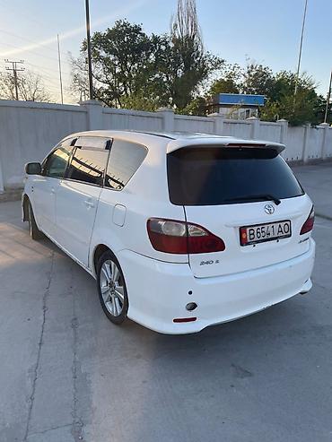 Toyota: Toyota Ipsum: 2003 г., Минивэн — 1