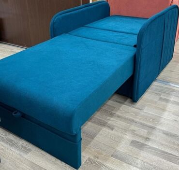 Другая мебель: Продаю диван-кровать, размер 1.90*0.95 в раскладном состоянии — 7
