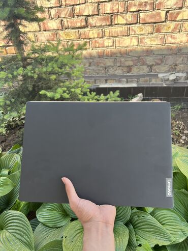 macbook pro 2009: Ноутбук, Lenovo, 20 ГБ ОЗУ, Intel Core i3, Б/у, память HDD + SSD