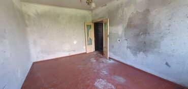 квартира на час восток 5: 2 комнаты, 52 м², 106 серия, 3 этаж, ПСО (под самоотделку)
