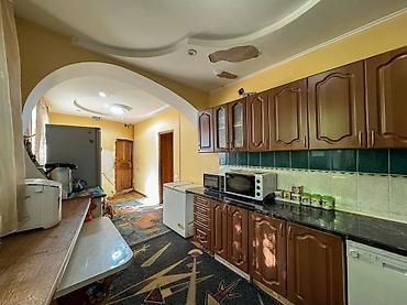 Продажа коттеджей и домов: ПРОДАЁТСЯ : ДОМ САРУЙСКАЯ / ВАСИЛЬЕВА На участке два дома Общая — 3