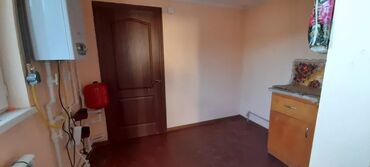 Долгосрочная аренда домов: 50 м², 2 комнаты, Теплый пол, Бронированные двери, Забор, огорожен