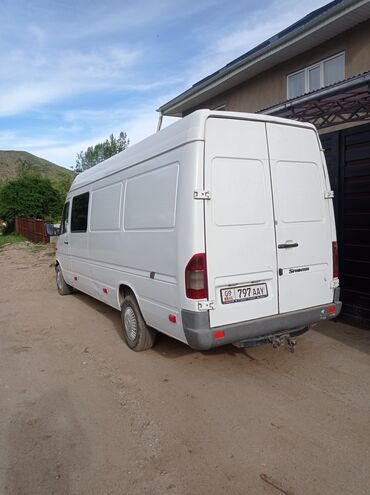 домкрат мерс: Легкий грузовик, Mercedes-Benz, Стандарт, 3 т, Б/у