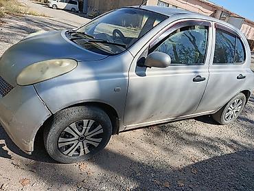 айнек авто: Nissan Март: 2004 г., Хетчбек — 1