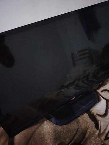 Televizorlar: İşlənmiş Televizor LG LED ekran 82" Ünvandan götürmə — 2