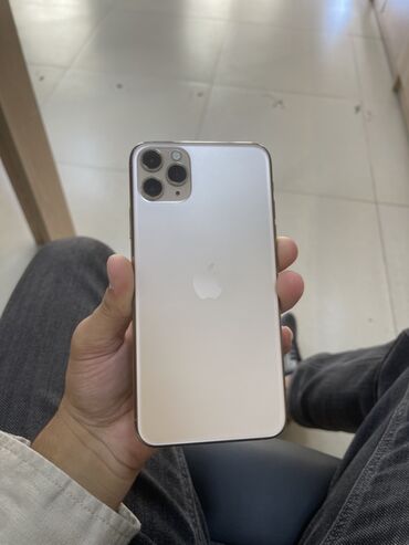 Apple iPhone: IPhone 11 Pro Max, 256 GB, Gümüşü, Face ID