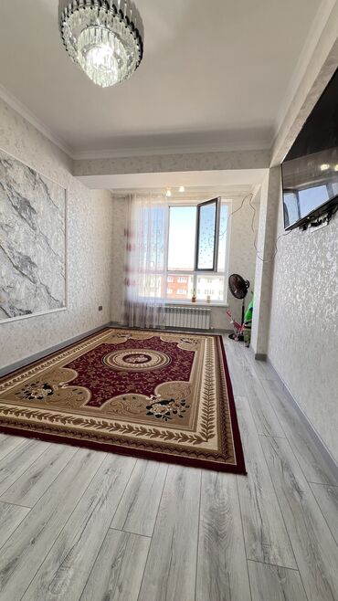 купить квартиру в бишкеке без ремонта: 1 комната, 40 м², Индивидуалка, 8 этаж, Евроремонт