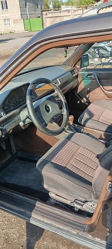 byd e5 батарея: Mercedes-Benz W124: 1987 г., 2.5 л, Кол менен иштөөчү, Дизель, Универсал — 3