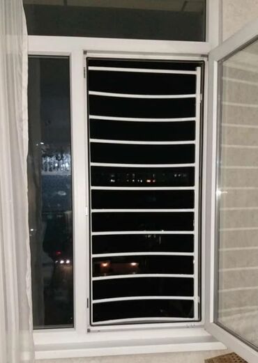 безопасные окна: На заказ Подоконники, Москитные сетки