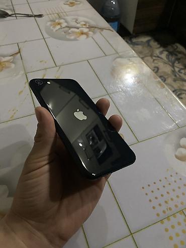 Apple iPhone: IPhone SE 2020, Черный — 15