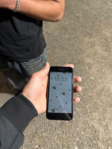 купить айфон се 2022: IPhone SE 2020, 64 GB, Qara, Barmaq izi