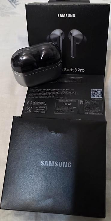 galaxy buds 4 pro: Samsung Galaxy Buds3 Pro – simsiz qulaqlıq - Rəng: qrafit/boz ton - — 2