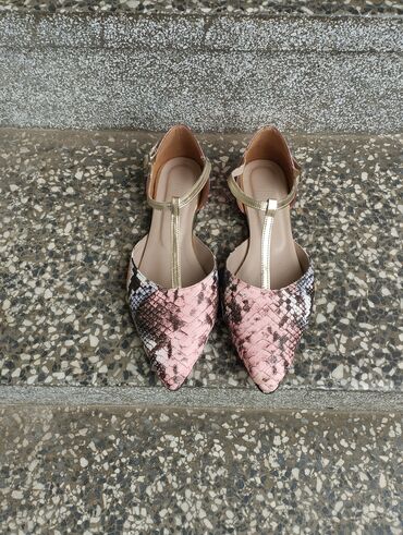 puder roze haljina i cipele: Baletanke, 39