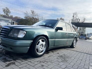 Mercedes-Benz: Mercedes-Benz W124: 1994 г., 3.2 л, Автомат, Газ, Седан