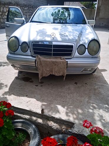 набор ключей для автомобиля б у: Mercedes-Benz E-Class: 1996 г., 2.3 л, Механика, Бензин, Седан