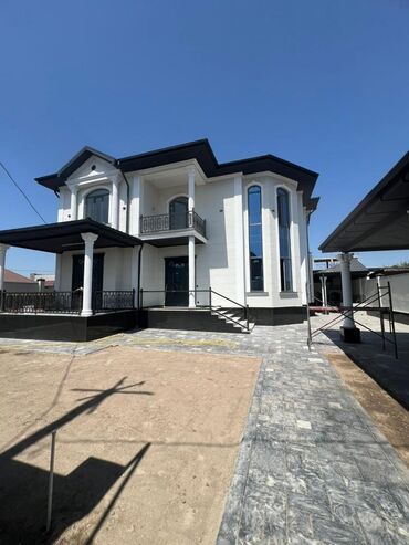 продаю дом в районе пишпек: Дом, 280 м², 6 комнат, Собственник, Дизайнерский ремонт