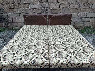 Çarpayılar: Təzə çarpayılar. 1 nəfərlik çarpayılar 60manat. 2 nəfərlik taxt — 14