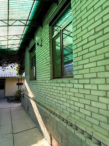 у реки: Срочно чоң үй сатылат, кызыл китеби менен, прописка Бишкеке карайт, 8 — 7