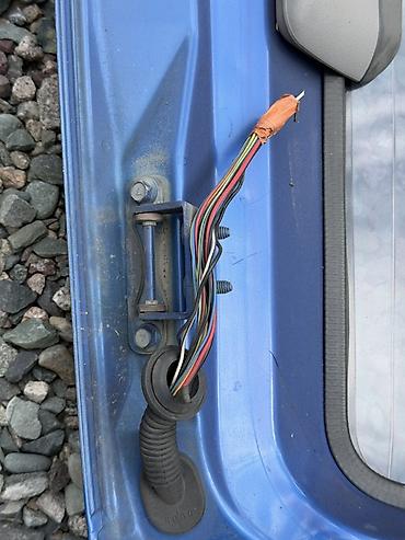 imprezza: Крышка багажника Subaru Impreza 2004 (хетчбэк ), с завода в синем — 4