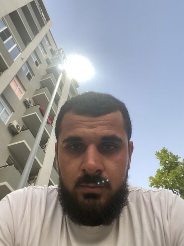 Tibb, əczaçılıq: İş axdarıram şəxsi sürücü və ya mühavizə