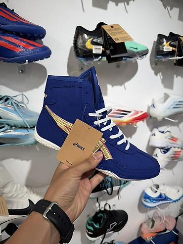 Мужская обувь: Мужские кроссовки, 38, 44, 39, Asics, Новый, цвет - Белый, Самовывоз, Платная доставка — 2