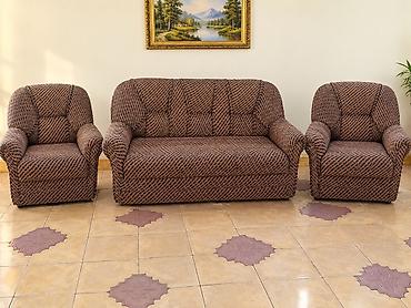 koji divan: Klassik üslubda yumşaq mebel dəsti Tərkibi: - 3 nəfərlik divan - 2 — 1