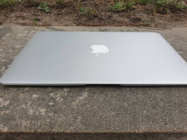 apple notebook baku: Intel Core i5, 4 GB, 11.6 "
