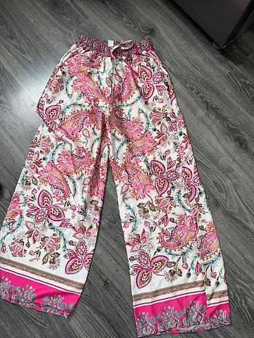 agg papuce: Moderne široke letnje pantalone (Italy) od finog, laganog materijala — 1