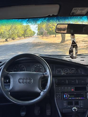Audi: Audi A6: 1994 г., 2.6 л, Механика, Бензин, Седан — 6