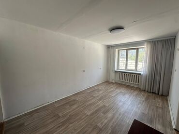 часть дома: 2 комнаты, 43 м², Индивидуалка, 2 этаж, Косметический ремонт