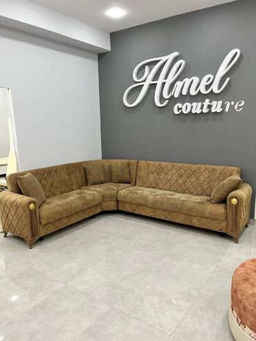 kunc divan metbex: Künc divan, Açılan