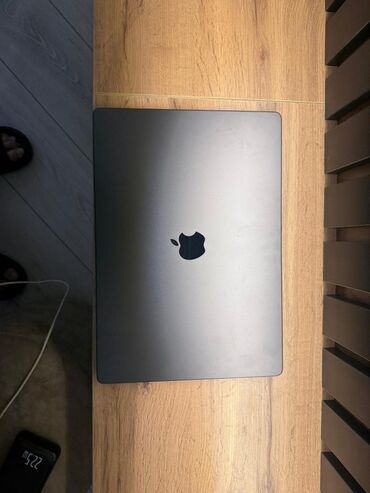 jbl 520bt qiymeti: Apple MacBook Pro 16" (Space Gray) - 16 düymlük geniş ekran - Tam