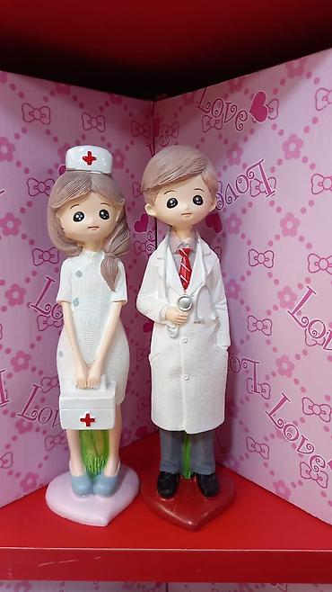 Suvenır kuklarar cutluk.hundurluk 20 sm.hamısı yenıdır. Catdırılma lalafo.az -da Suvenır kuklarar cutluk.hundurluk 20 sm.hamısı yenıdır. Catdırılma