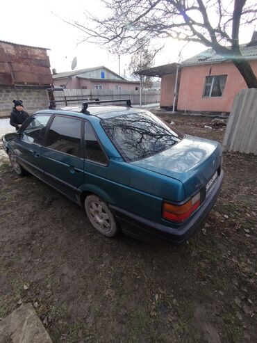 машинка электро: Volkswagen Passat: 1991 г., 1.8 л, Механика, Бензин, Седан