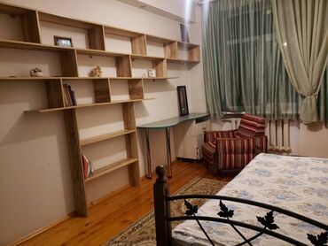 индивидуальный квартира: 3 комнаты, Собственник, Без подселения, С мебелью полностью